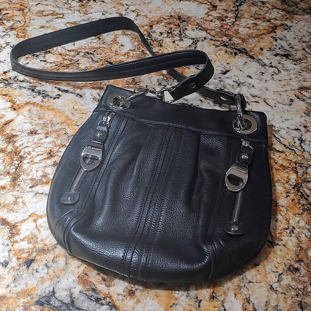B. Makowsky Black Leather Shoulder Bag